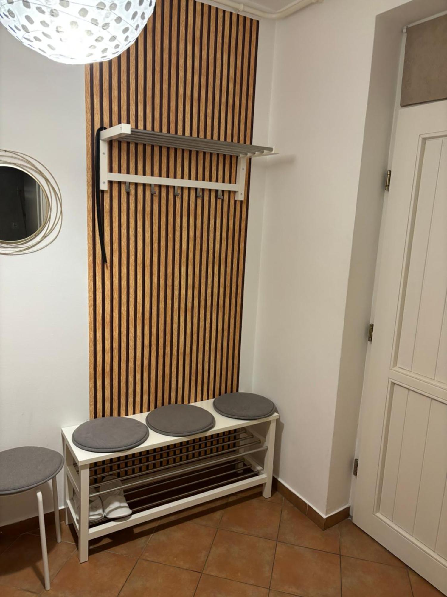 Gyoengy Apartman 쇼프론 외부 사진
